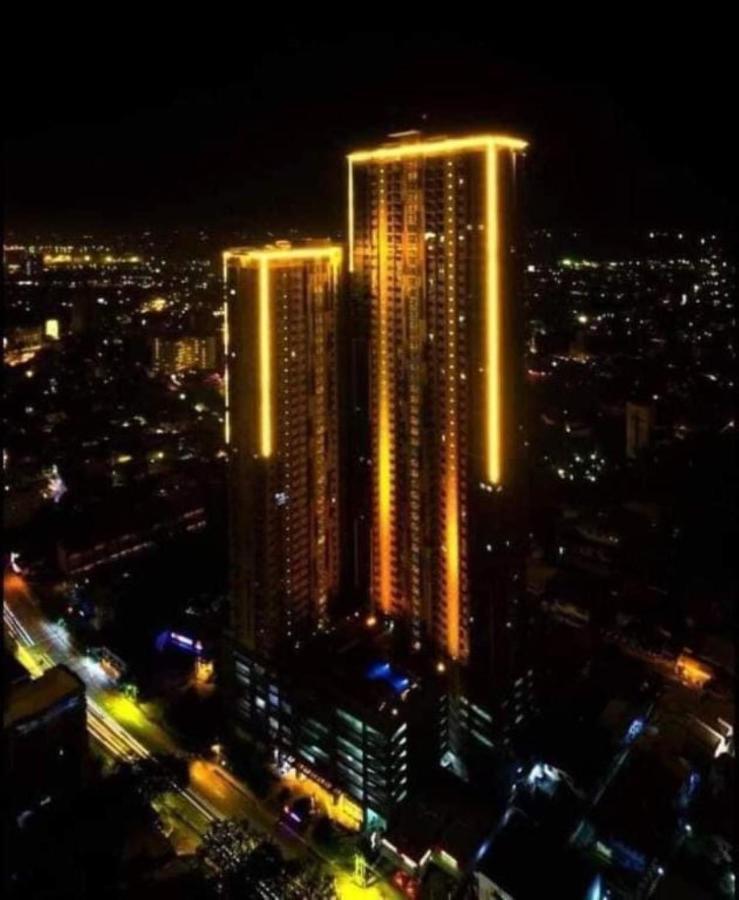 דירות סבו Horizon 101 A2 Shortwalk Robinson Mall Mango Square Bar מראה חיצוני תמונה